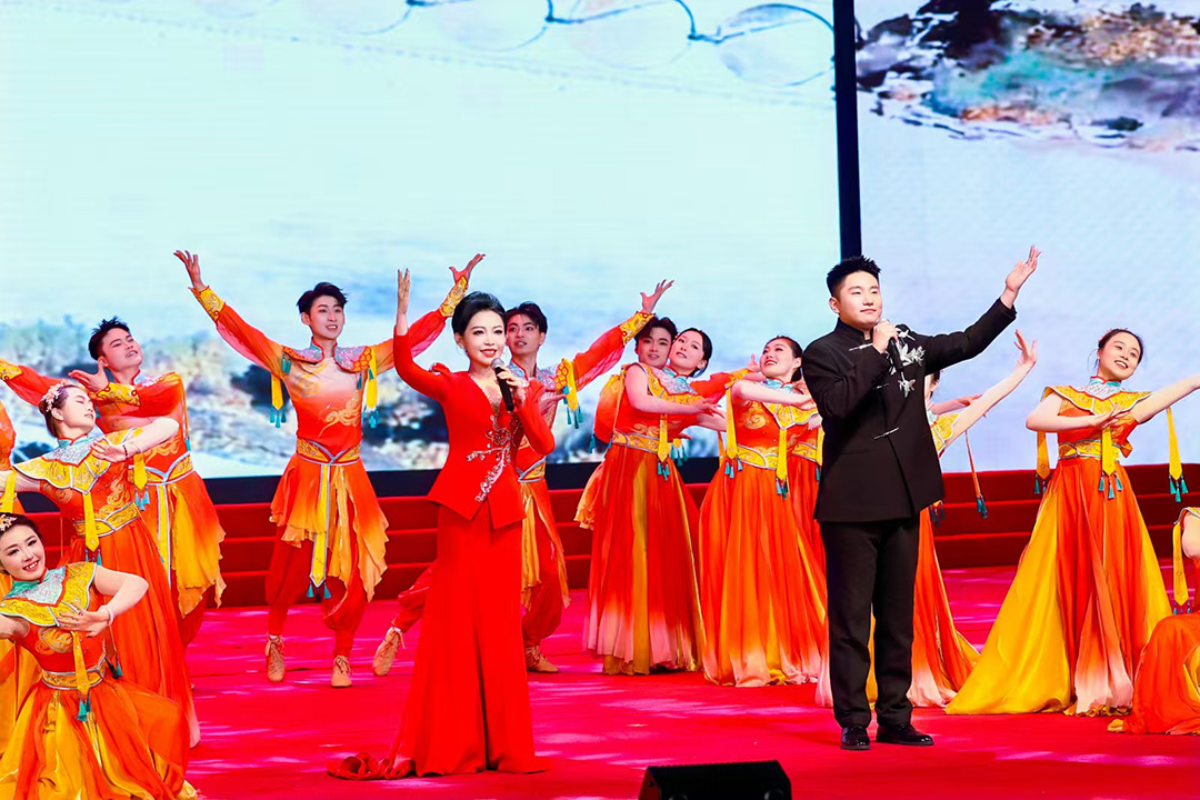 1770954439196224.jpg 8.好运歌2.jpg