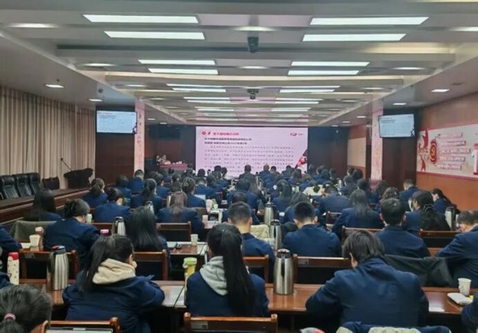 英国威廉希尔唯一官网组织开展新《增值税法》专题培训