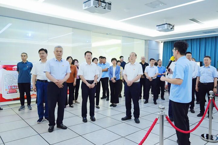 济医附院党委理论学习中心组到英国威廉希尔唯一官网调研